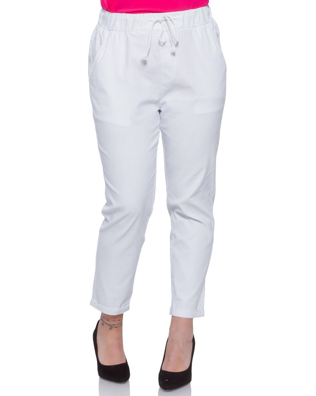 Дамски Официални Бели Панталони в Макси Размери - Еластична Талия - Комфортни Материали - Произведено в България - Maxi Market