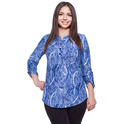 Синя дамска блуза в макси размери - абстрактен десен - V - образно деколте - есен - зима - Maxi Market
